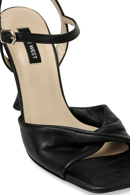 صندل زنانه اورجینال nine-west nine-west