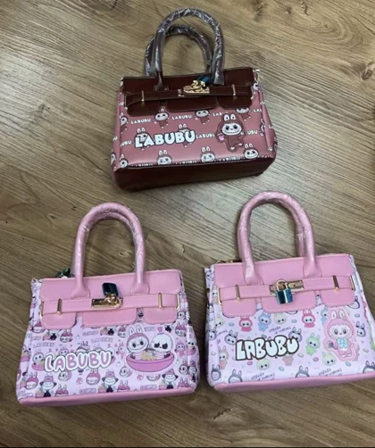 کیف کرومی و لبوبو چرمی دخترانه طرح هرمس - وارداتی برند SANRIO