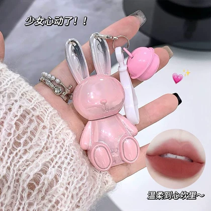 رژلب خرگوش صورتی زنگوله ای Gege bear کد 1229