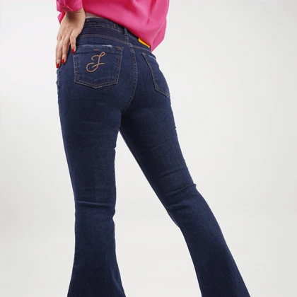 جین بوت کات سرمه ایی