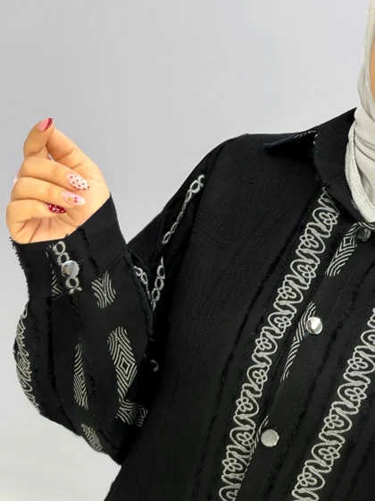مانتو جلو دکمه حریر طوطیا کد 9574024