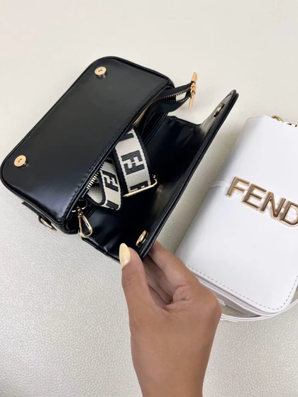کیف زنانه پاسپورتی فندی | کیف زنانه پاسپورتی فندی Fendi کد 1595 کد 495