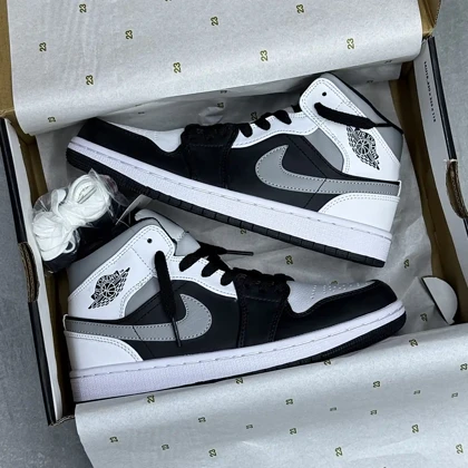 کفش نایک ایر جردن وان ساق‌دار شادوو Nike Air Jordan 1 High Shadow