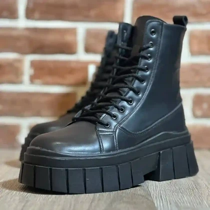 بوت مردانه برشکا سافتی