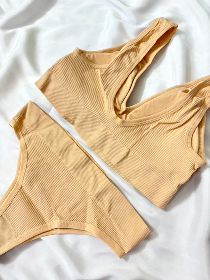 نیم‌تنه و شورت کبریتی کد 117