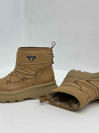 نیم بوت کاپشنی PRADA