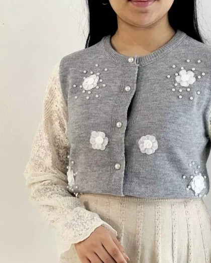 ژاکت بافت آستین کارشده گل و مروارید کد 5309