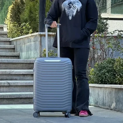 چمدان سایز بزرگ وارداتی سینسنت کارینا مدل CINCENT KARINA - CK40163-28 Large