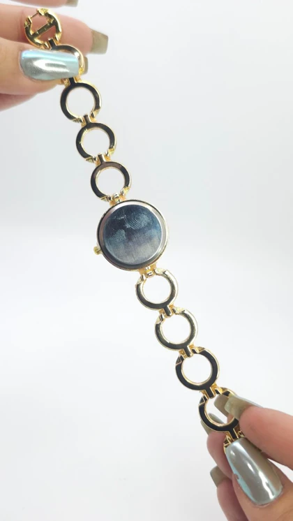 ساعت مچی زنانه مجلسی IE-LY نگین‌دار با موتور کوارتز