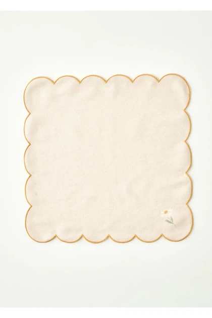 دستمال سفره Bella Maison مدل Daisy Scallop Kenar پلی‌استر