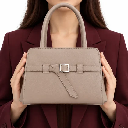 کیف دستی زنانه با سگک تزیینی مدل K721