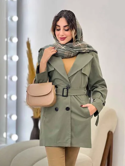 بارانی چهار دکمه آستین بند دار