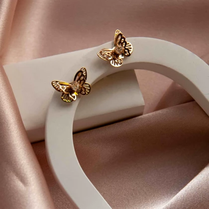 گوشواره سه بعدی پروانه ای میخی