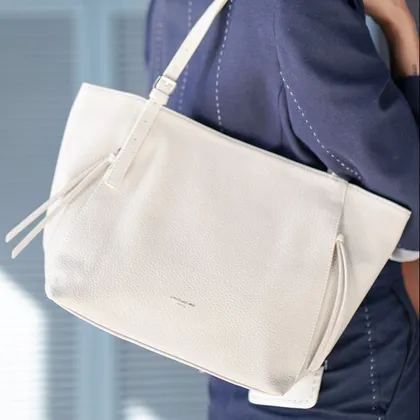 David Jones cm6928