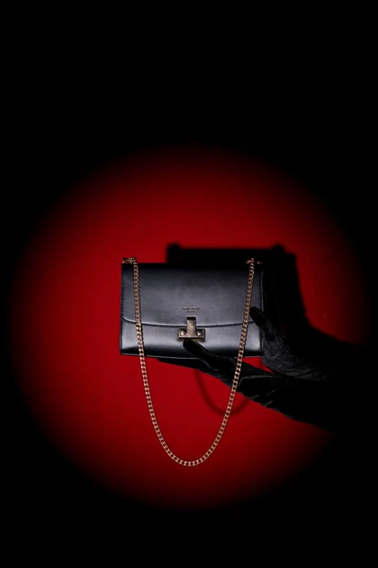 کیف دوشی مدل David Jones CM6726A