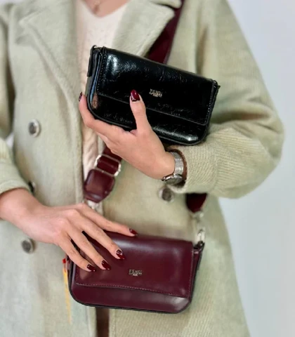 کیف زنانه چرم دوشی مدل چیترا