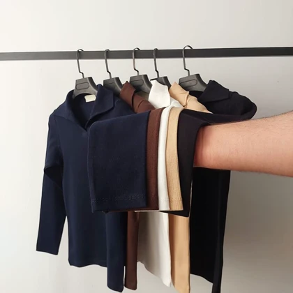 بلوز یقه شکاری آستین بلند