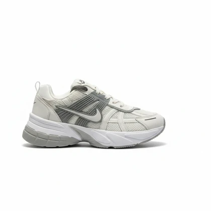 کفش کتانی نایک V2K Run سفید طوسی کد 294988