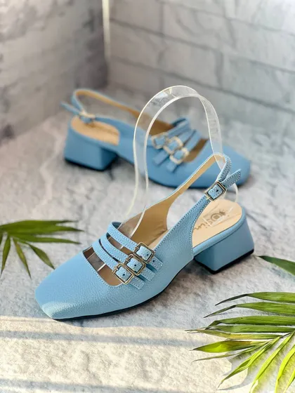 صندل زنانه مدل سه سگک