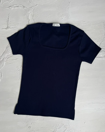 تاپ یقه خشتی بغل چاک  کد 1400183