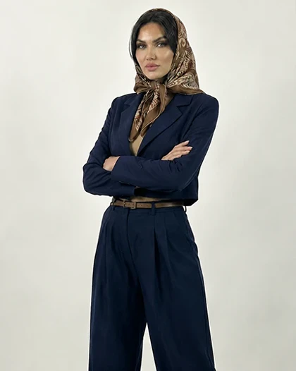 ست کراپ کت و شلوار بگ دو پیلی زنانه ریچ کت مزون (جنس کرپ باربی) (8737)