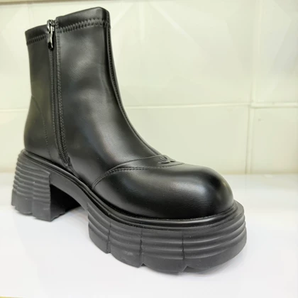 نیمبوت وارداتیY222 (روزمره،مهمانی،اداری)