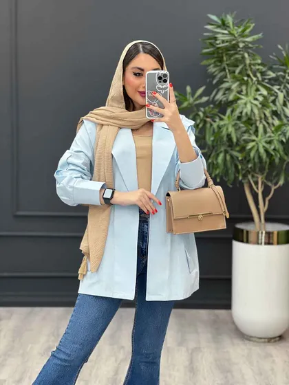 مانتو سرشانه ژیله دار پشت پاگن