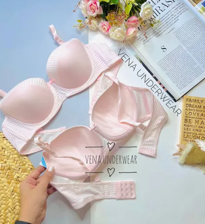 سوتین اسفنجی فانتزی فنردار (وارداتی)