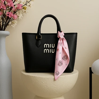 کیف زنانه میو میو