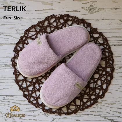 دمپایی حوله ای طرح کرالیچ رنگ یاسی روشن