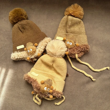 کلاه بافت بچگانه