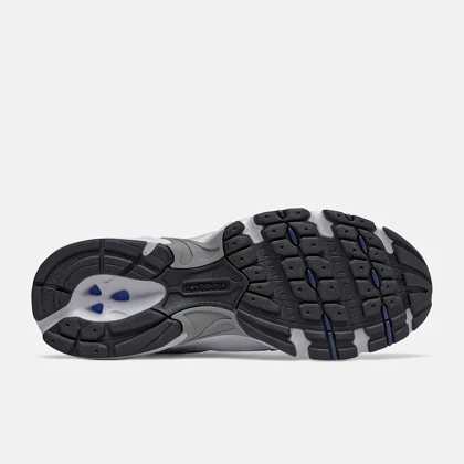 کفش روزمره زنانه نیوبالانس مدل Unisex 530