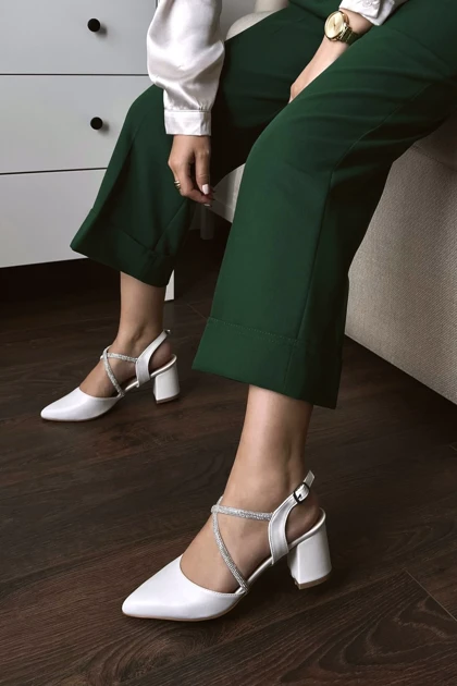 کفش پاشنه‌بلند کلاسیک زنانه polka-store polka-store