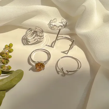 انگشتر پکی نگین‌دار ring pack