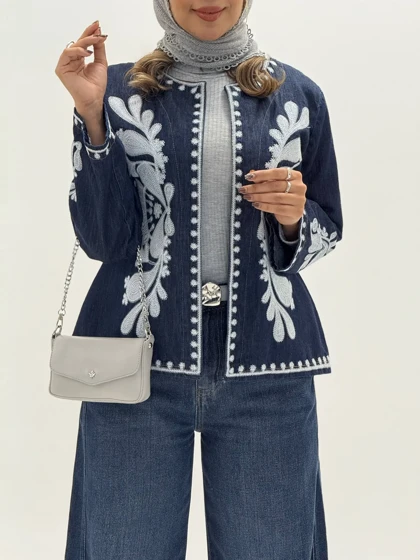 3950-جین وارداتی گلدوزی