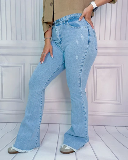 خرید شلوار جین بوتکات آبی روشن دمپا ریش زنانه Light Blue Frayed Hem Bootcut Jeans کد 54771