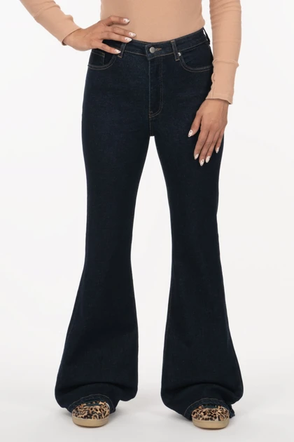شلوار جین زنانه بوت‌کات فلکس(کشی) آبی خام شور رویال جین Royal Jeans