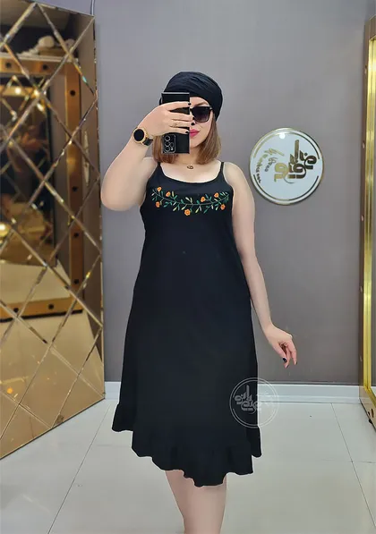 پیراهن گلدوزی نایلا