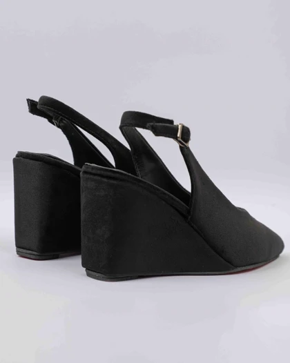 1120 - کفش پاشنه لودشکا تونلی 1120