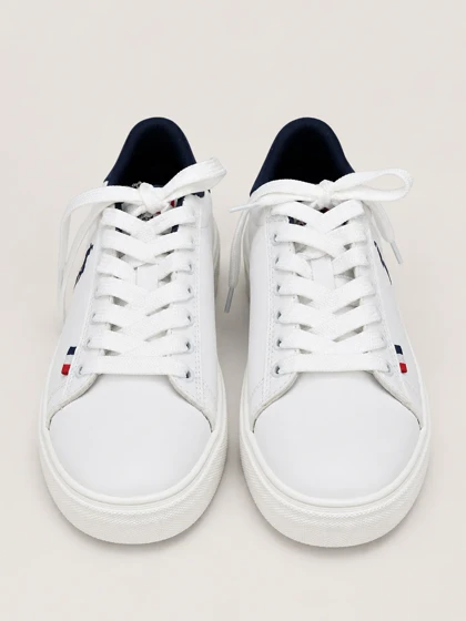 ونس polo