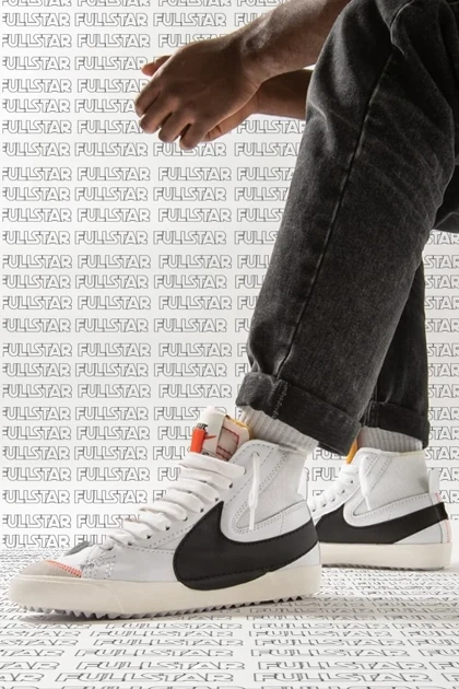 کتانی اورجینال nike