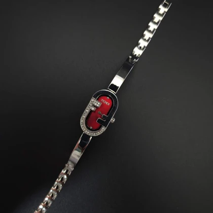 ساعت مچی زنانه فندی Fendi رنگ ثابت استیل316 با موتور کوارتز ژاپن