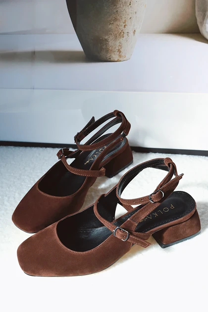 کفش پاشنه‌بلند کلاسیک زنانه polka-store polka-store