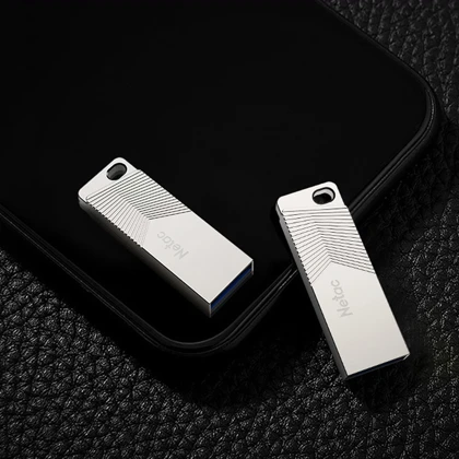 فلش مموری نتاک Netac مدل UM1 ظرفیت 64 گیگابایت USB 3.2