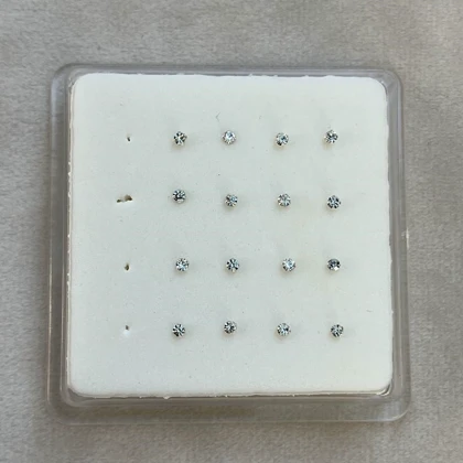 پیرسینگ بینی نقره تک نگین مینیاتوری 2mm