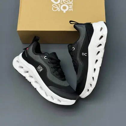 کفش آن رانینگ کلودتیلت مشکی سفید On Running QC Loewe Cloudtilt Black White