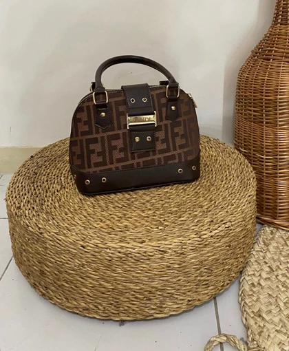 کیف فندی