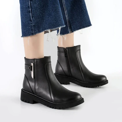 بوت و نیم بوت زنانه و دخترانه مدل بغل زیپ رنگ مشکی کد M621