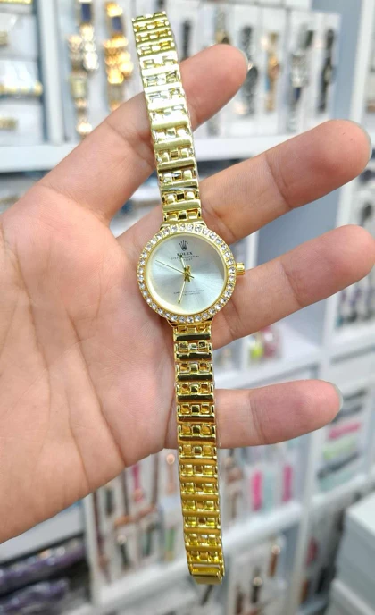 ساعت مچی زنانه رولکس Rolex موتور کوارتز باکیفیت و طراحی زیبا