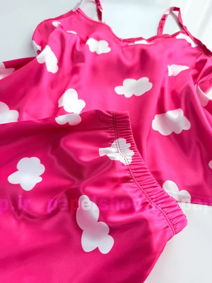 ست لباس خواب تاپ و شورتک ساتن طرح ابر